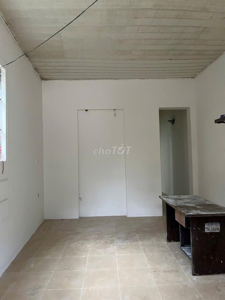 Cho thuê nhà Ngõ 3 Cầu Bươu (ngõ ô tô) - Phan Trọng Tuệ 70m khép kín