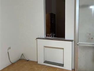 Cho thuê nhà Ngõ 3 Cầu Bươu (ngõ ô tô) - Phan Trọng Tuệ 70m khép kín