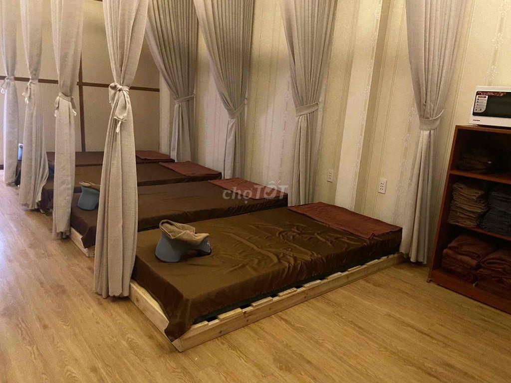 100tr Sang nhượng gấp spa đang hoạt động tốt mới mở dc 2 tháng