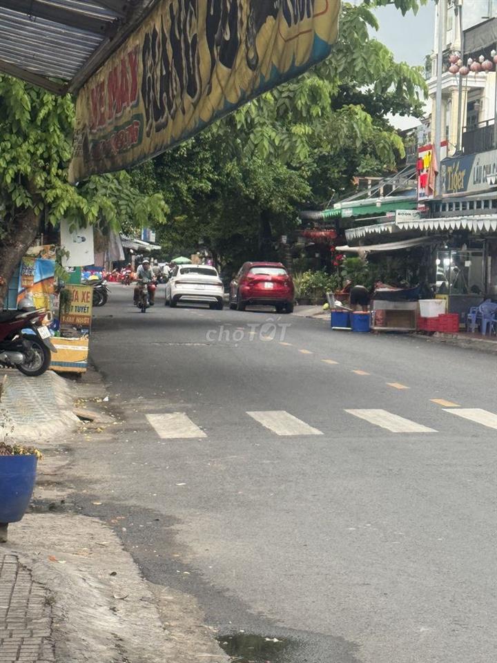 Sang mặt bằng Đồng Đen- Bàu Cát