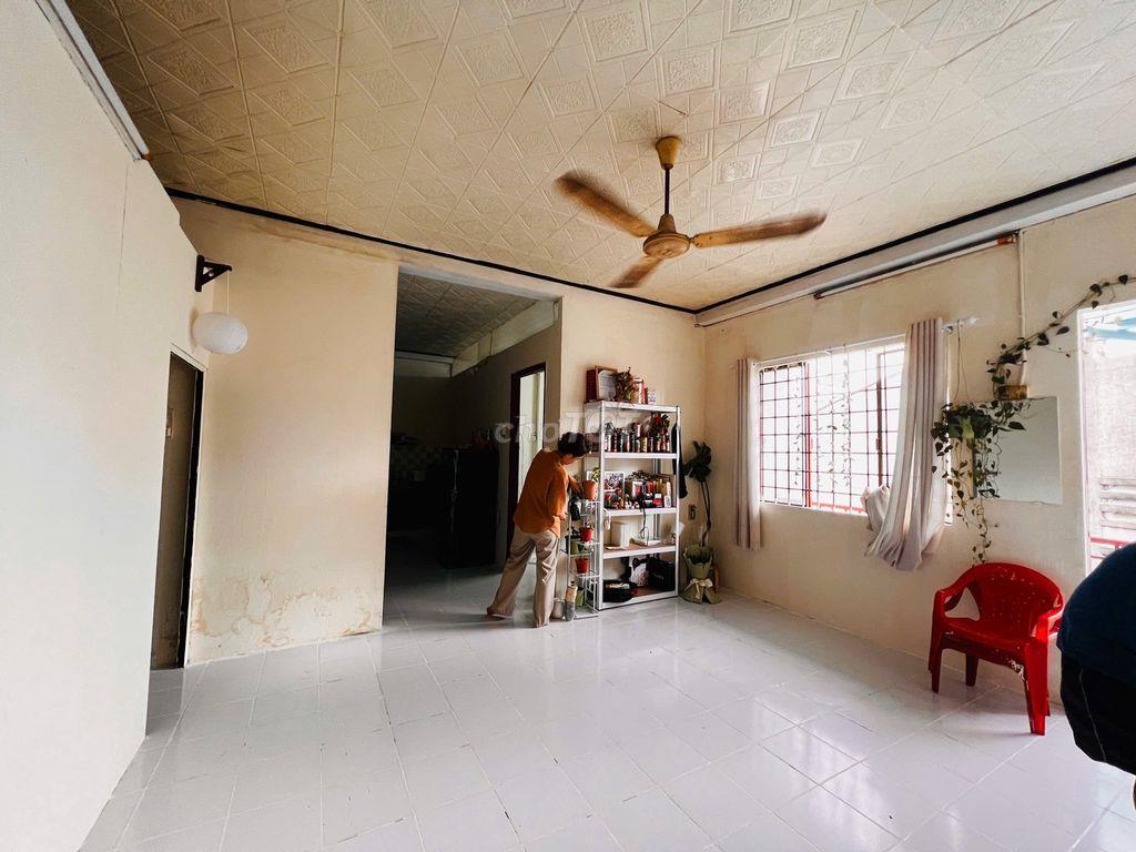 Bán Gấp Căn Hộ Chung Cư Quận 6 