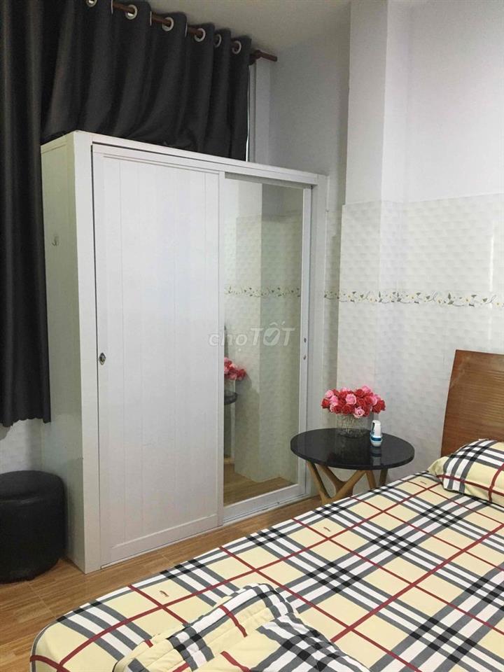 nhà hẻm xem hơi, gần chợ, siêu thị, thuận tiện cho việc sinh hoạt