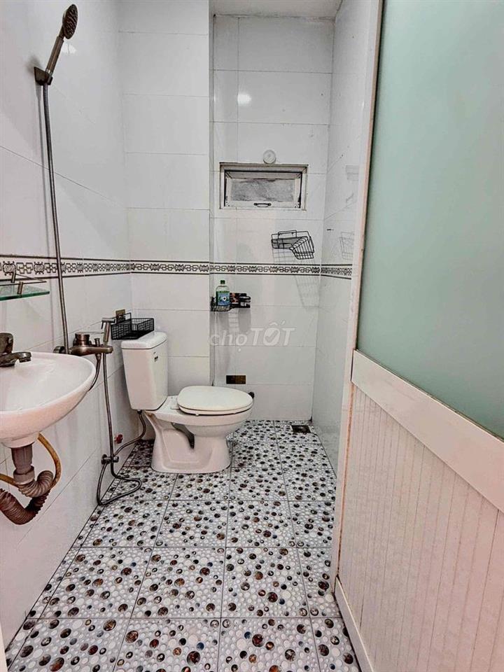 STUDIO BAN CÔNG FULL NỘI THẤT - MÁY GIẶT RIÊNG