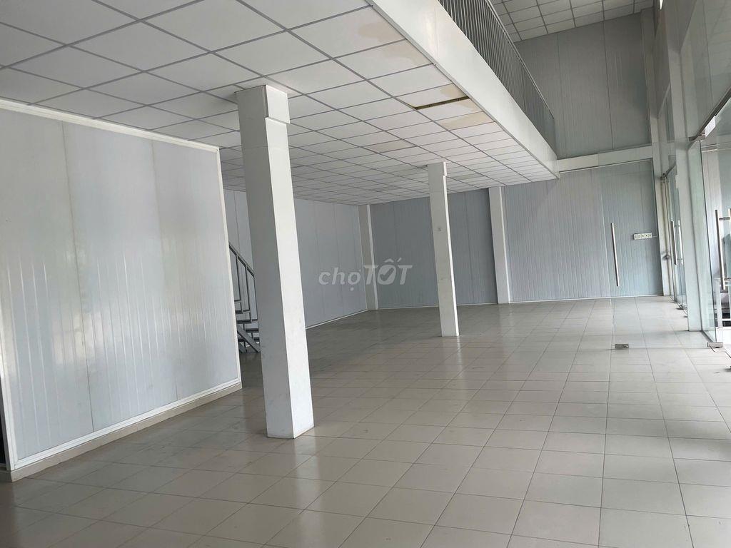 Cho thuê MB 15 x 10m, Hầm + trệt + Lững, mới, 35tr