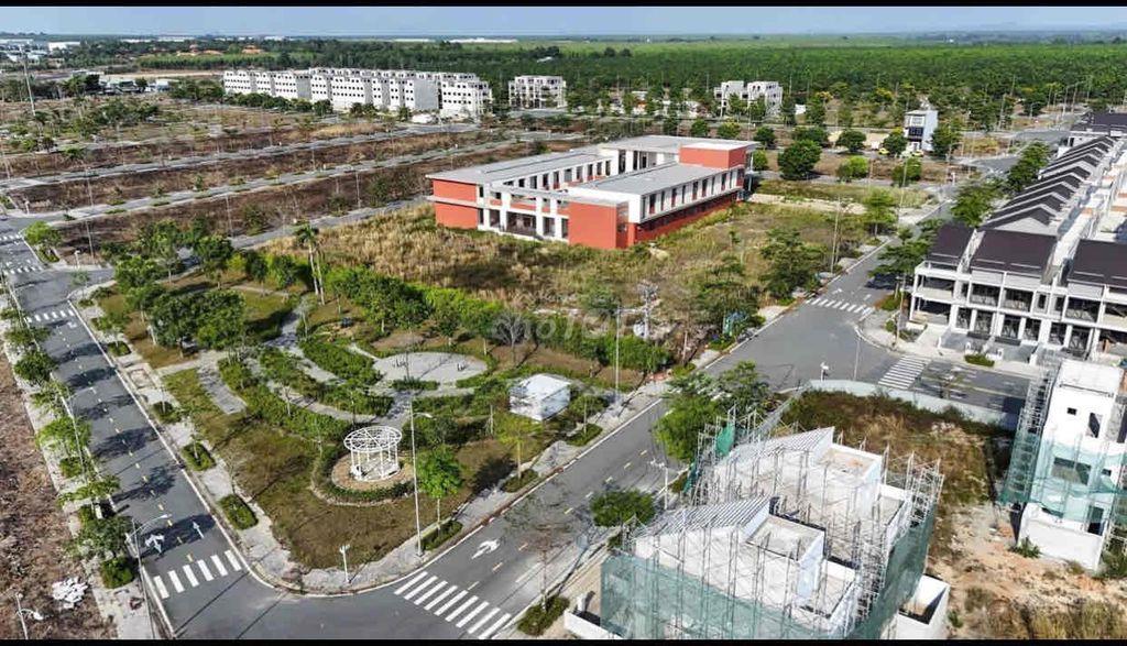 Bán Lô đất dự án Gem Sky World