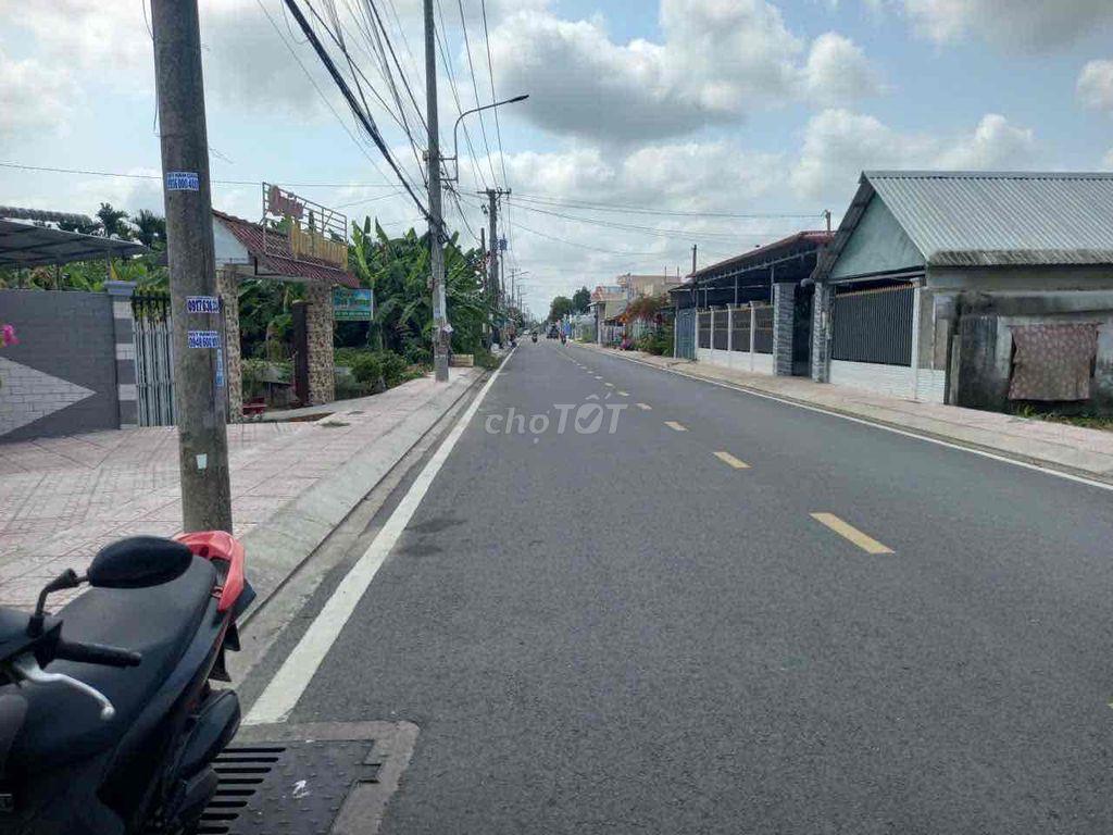 cầm bán gấp nhà và đất lộ 10m bông vang trường tiền