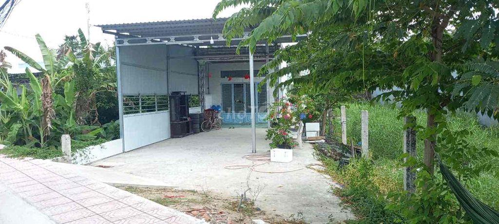 cầm bán gấp nhà và đất lộ 10m bông vang trường tiền