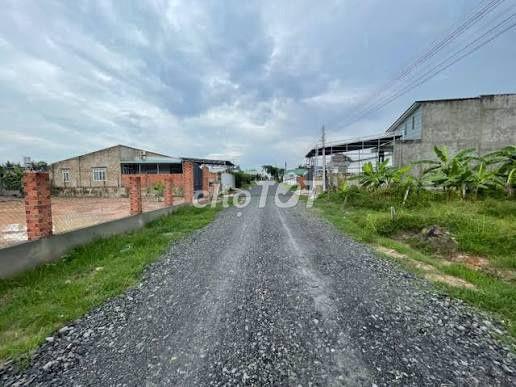 CHO THUÊ ĐẤT LÀM BÃI XE TẢI – TÂY NINH