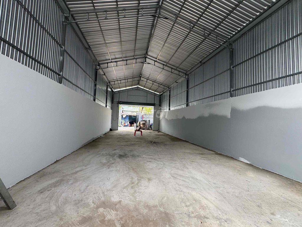 cho thuê kho Xã Bà Điểm 168m2 / có bán luôn ạ