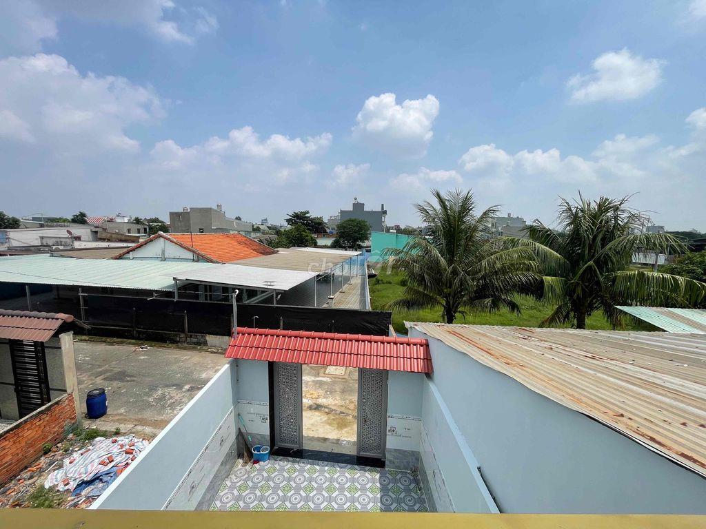 nhà SHR Bà Điểm mới keng lên sóng ngang 5mx23,5m