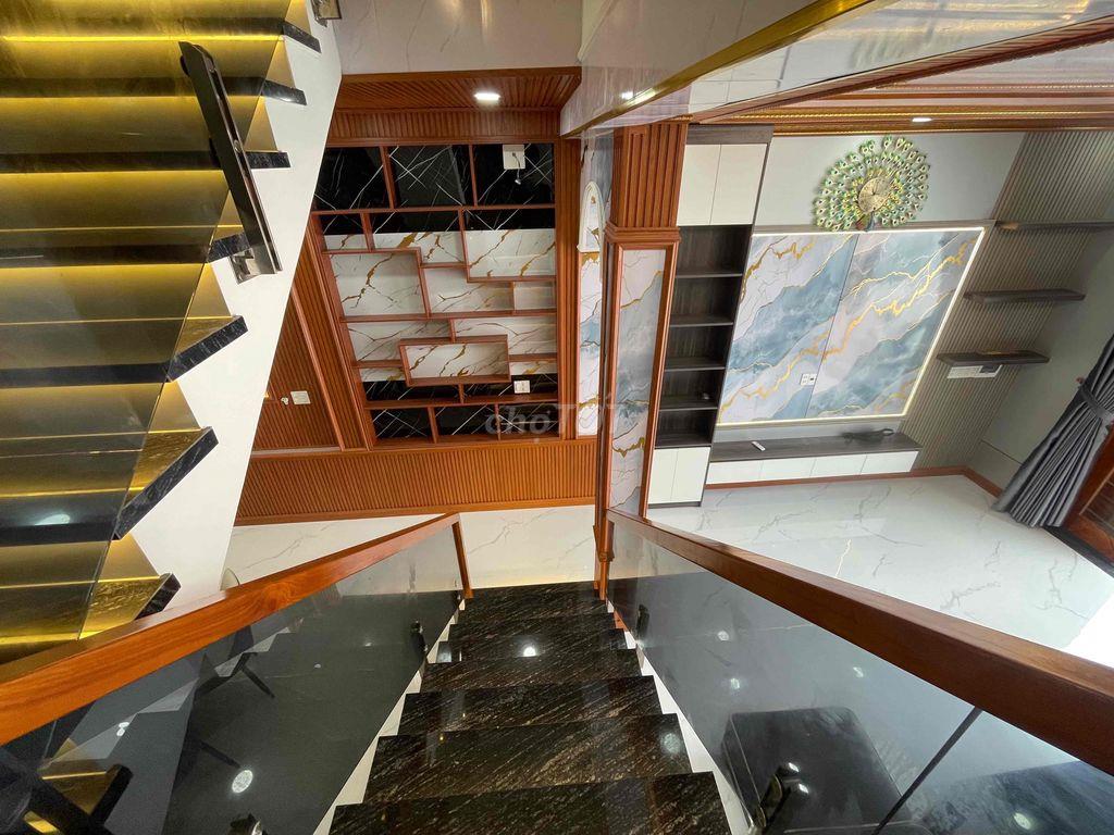 nhà SHR Bà Điểm mới keng lên sóng ngang 5mx23,5m