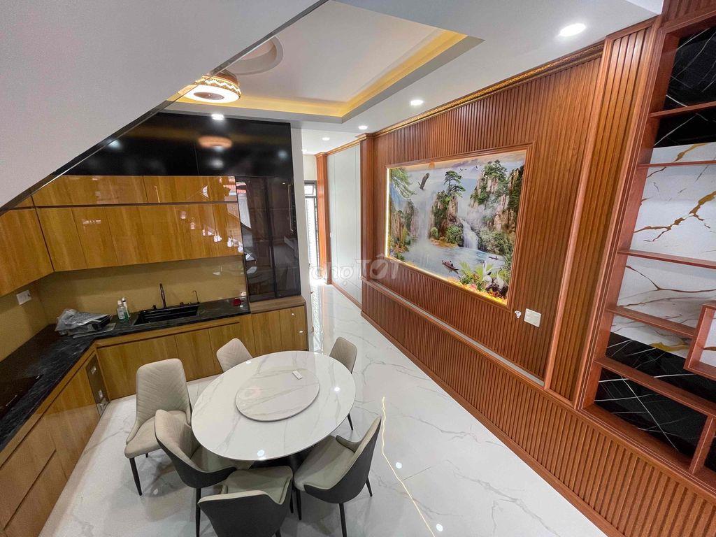 nhà SHR Bà Điểm mới keng lên sóng ngang 5mx23,5m