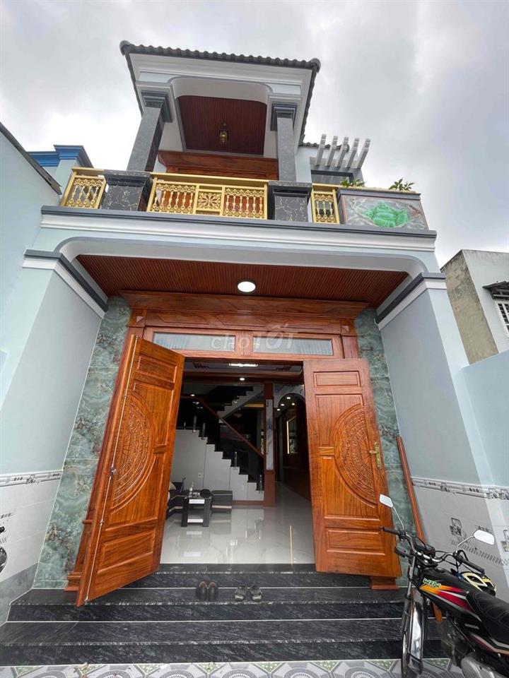 nhà SHR Bà Điểm mới keng lên sóng ngang 5mx23,5m