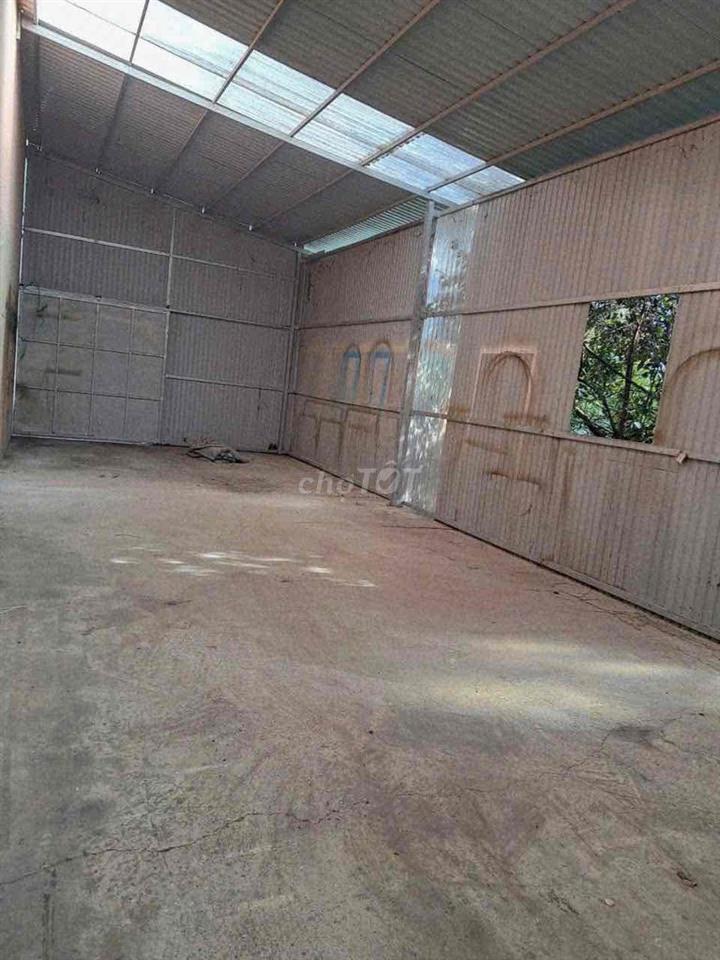 CHO THUÊ KHO XƯỞNG TÂN AN HỘI, CỦ CHI – 2.000M² CÒN 22TR/1Thg