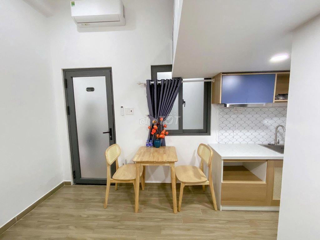 Phòng đẹp giá tốt - kv Hồ Văn Huê gần Đh Hoa Sen