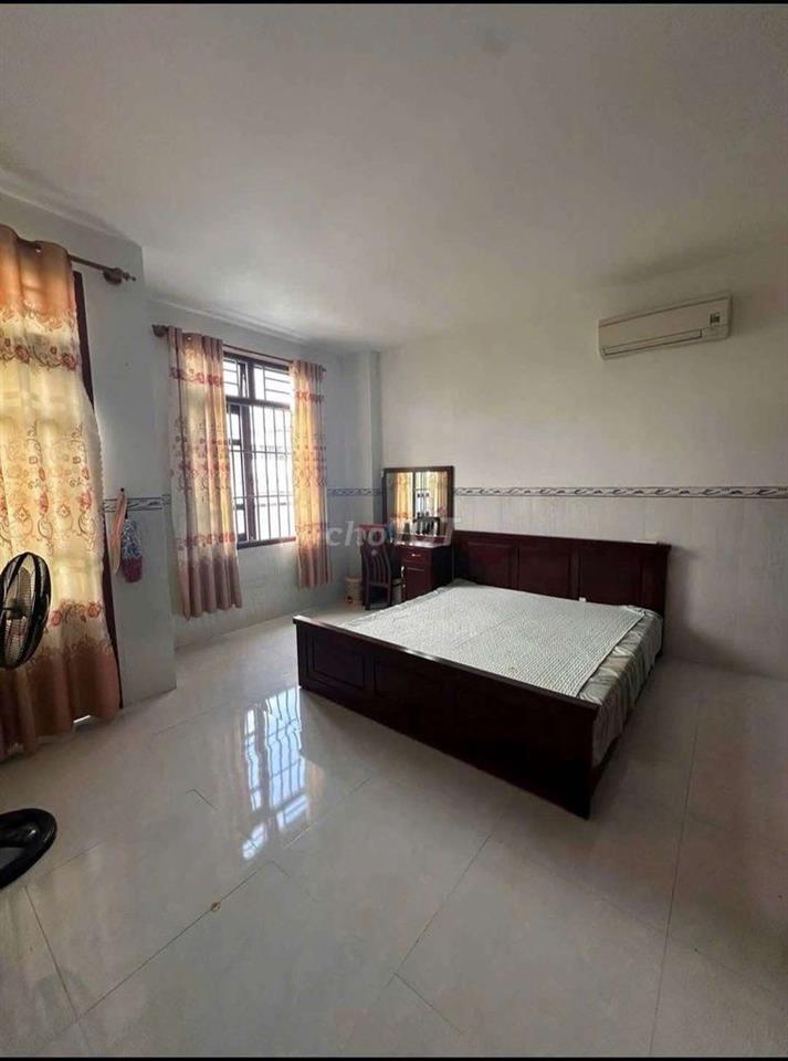CHO THUÊ NHÀ 3 TẦNG MẶT TIỀN TÔN ĐỨC THẮNG – HÒN RỚ 1, NAM NHA TRANG
