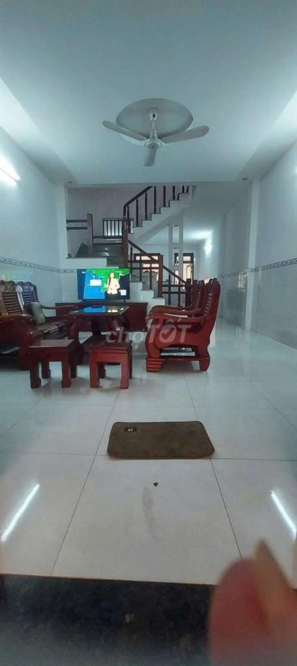 CHO THUÊ NHÀ 3 TẦNG MẶT TIỀN TÔN ĐỨC THẮNG – HÒN RỚ 1, NAM NHA TRANG
