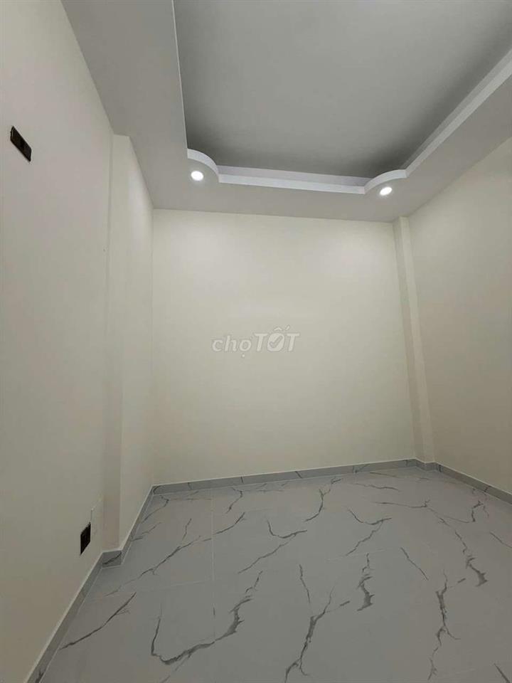 Cho Thuê Nhà 2 tầng 1 tum Kinh Doanh mặt tiền Lê Hồng Phong 