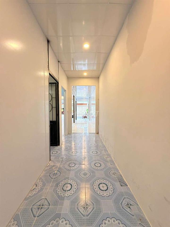CHO THUÊ MẶT BẰNG MỚI ĐẸP Cạnh  SCENIABAY -    SIÊU ĐẸP
