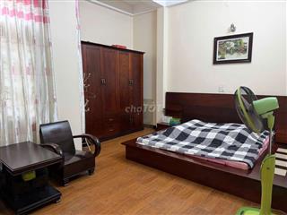 Cho thuê nhà nguyên căn Đường Nguyễn Trung Trực - Nha Trang