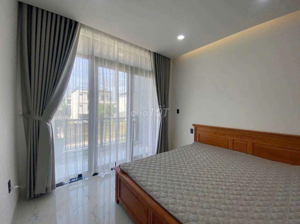 cho thuê căn nhà 3 tầng Mỹ Gia gói 7, 2 mặt tiền trước sau