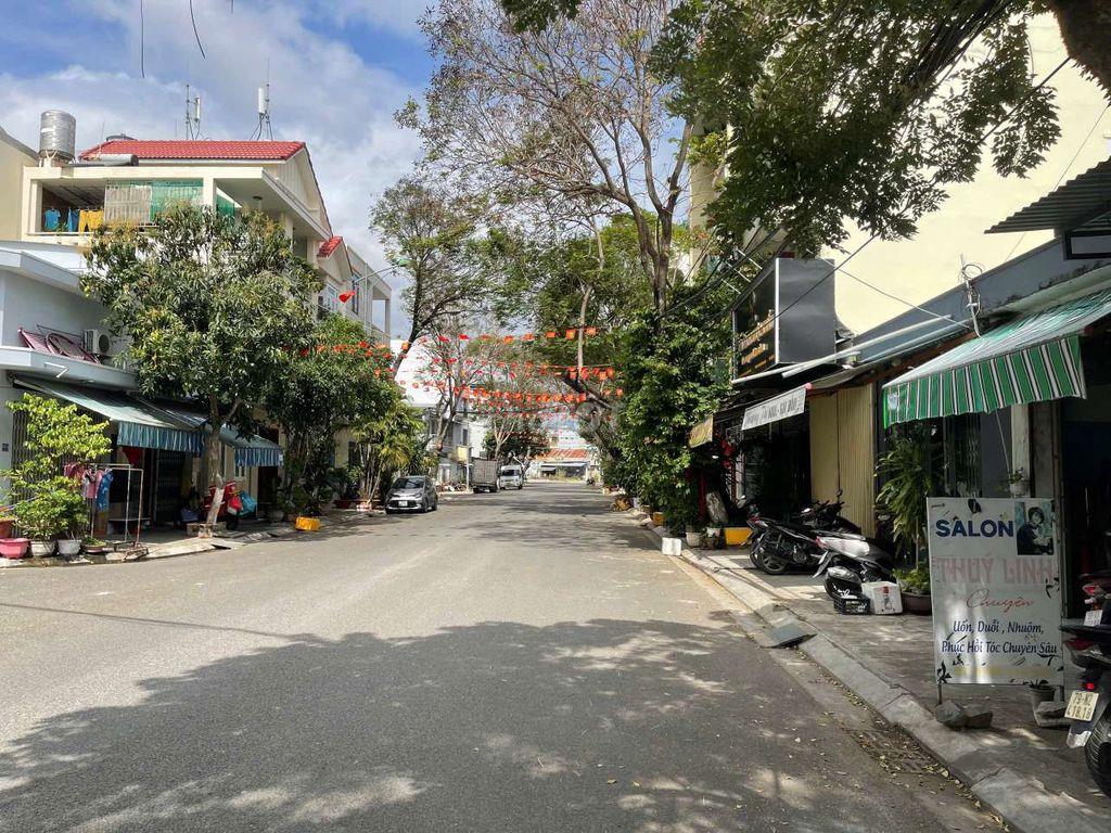 Cho thuê nhà mặt tiền Nguyễn Thị Định - Phước Long - Nha Trang 