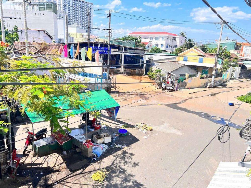 CHO THUÊ NHÀ MẶT TIỀN ĐỐI DIỆN CHỢ VĨNH TRƯỜNG NHA TRANG 