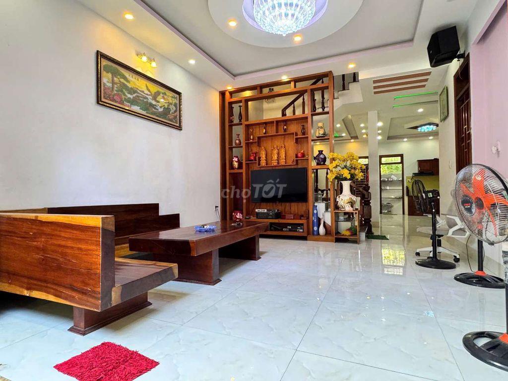 Cho thuê biệt thự Hud Phước Long full nội thất  
