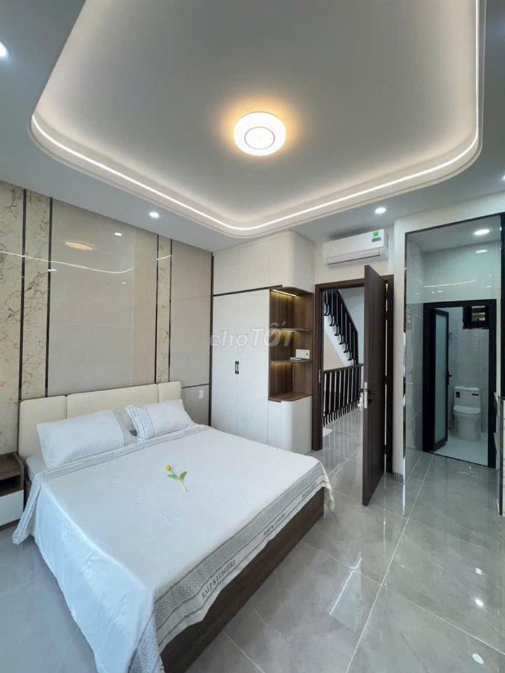 NHÀ ĐẸP CHÍNH CHỦ - HẺM XE HƠI 390 QL1A-NỘI THẤT ĐẦY ĐỦ