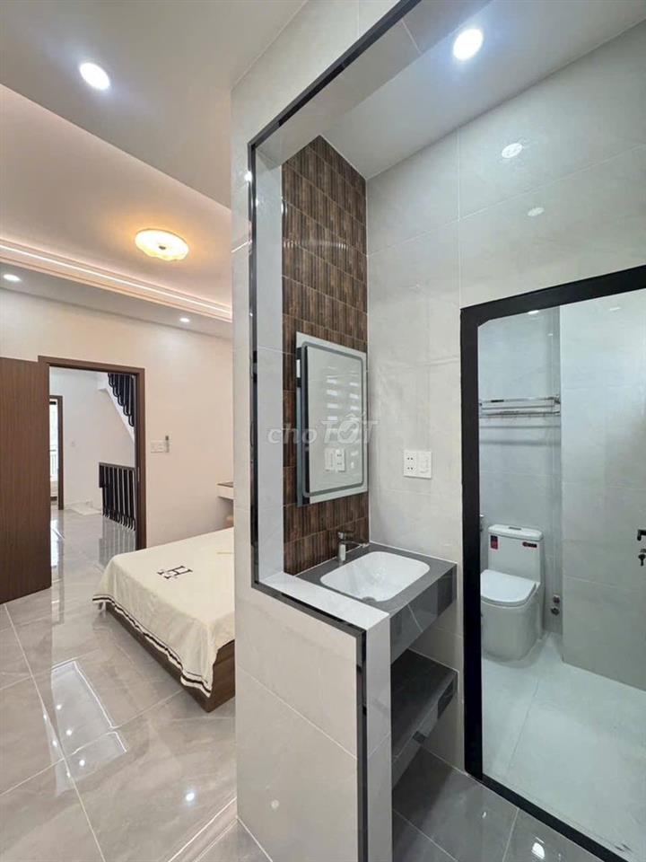 NHÀ ĐẸP CHÍNH CHỦ - HẺM XE HƠI 390 QL1A-NỘI THẤT ĐẦY ĐỦ