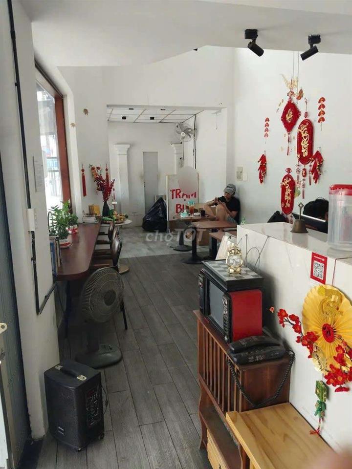 Sang hoặc thuê mặt bằng cafe