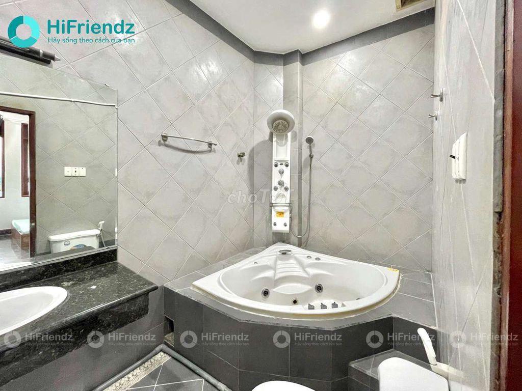 Phòng 2 cửa sổ trời đón nắng - đầy đủ nội thất