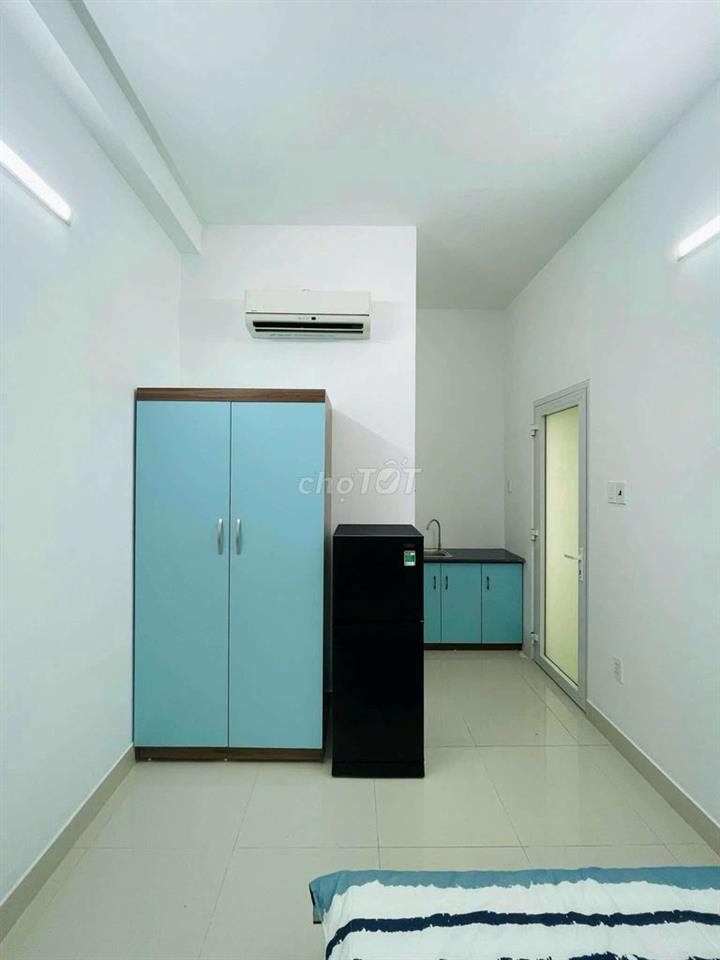 Cho thuê phòng đầy đủ nội thất - thang máy -sát ĐH Y Dược - Bv chợ rẫy