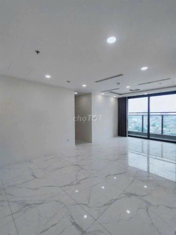 BÁN GẤP CĂN GÓC 4PN 132M2 SUNSHINE SKY CITY - GIÁ BÁN 8 TỶ 8 BTP - TL