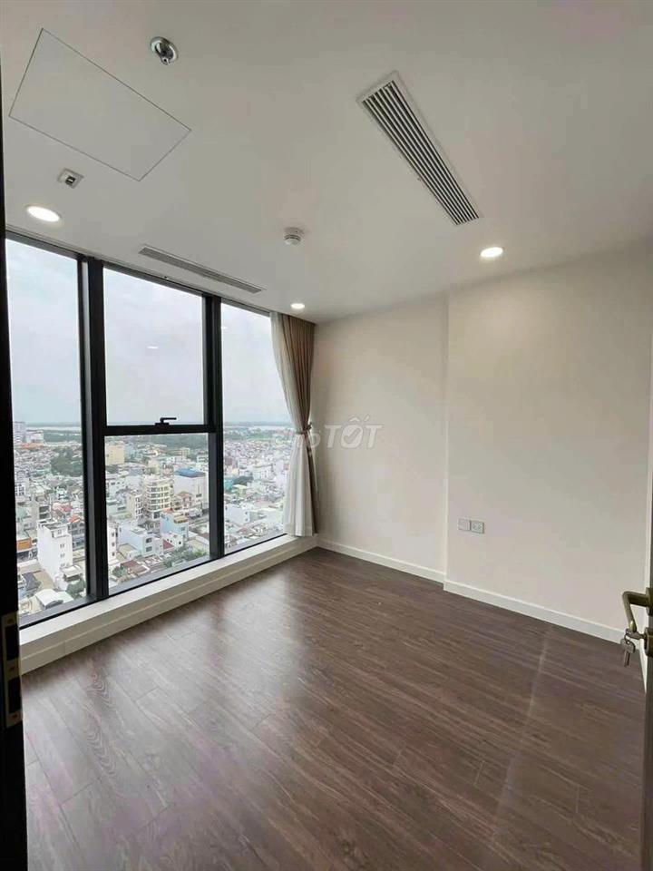 BÁN GẤP CĂN GÓC OT 2PN SUNSHINE SKY CITY Q7 - GIÁ  4 TỶ 2 BTP - TL