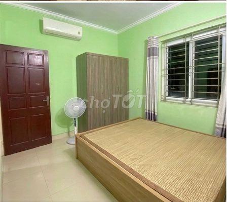 Cho thuê nhà riêng 40m2, 3 tầng, 3 ngủ, nội thất đầy đủ. P.Định Công