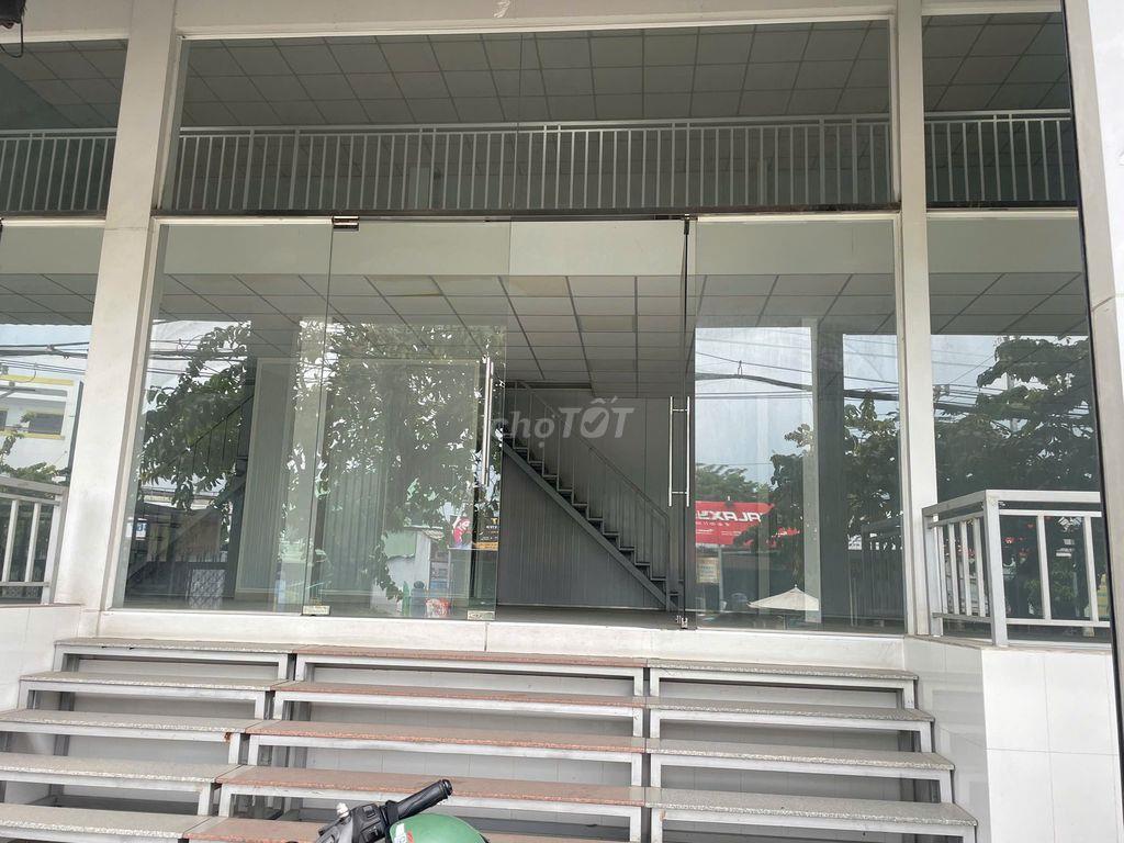 Cho thuê MB KD 15 x 10m, Hầm+ T+lững, giá 35tr/ tháng
