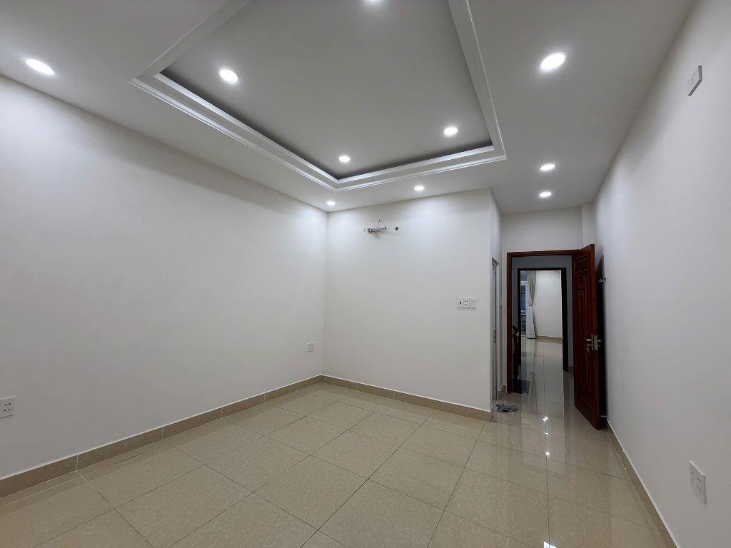 🔥 Bán nhà mặt tiền kinh doanh P. Hiệp Bình Chánh – Ngay sau TTTM Gigamall Thủ Đức –  84m2  4 tầng, Sân đậu xe hơi 7 chỗ