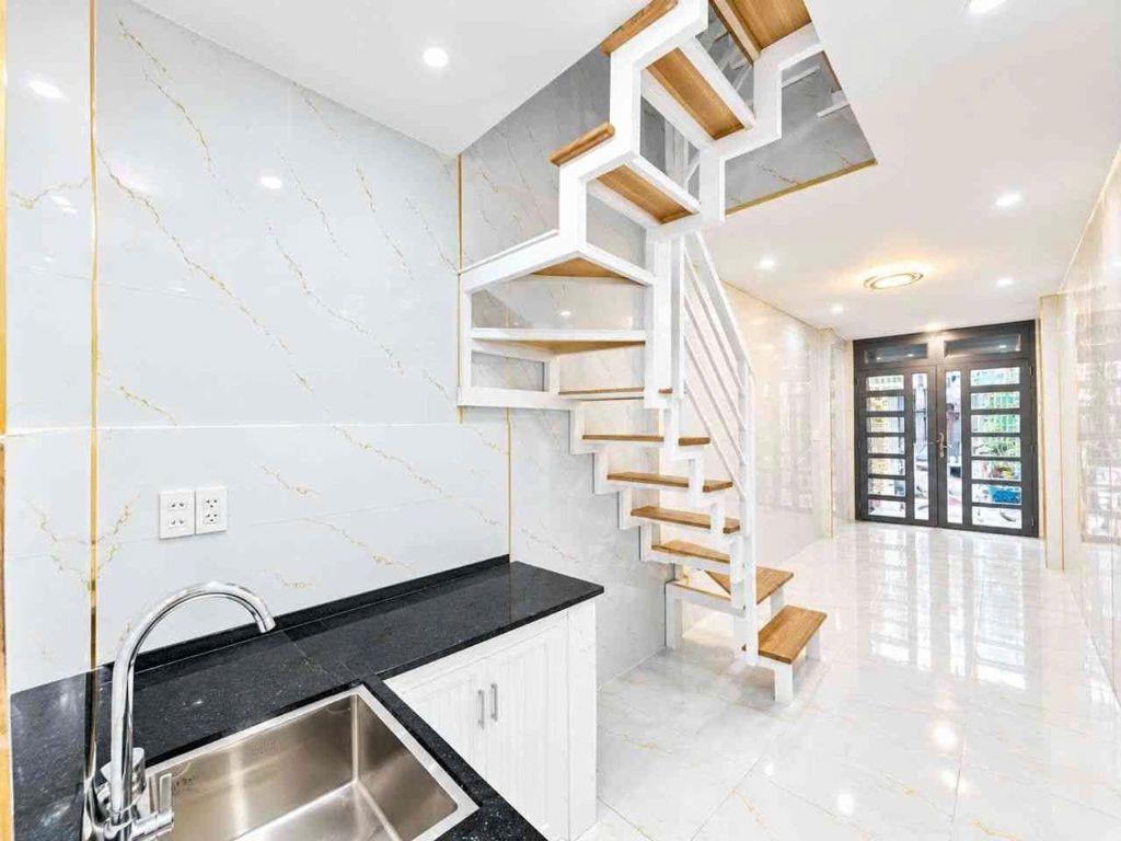 🔥 TẦM 2,9 TỶ – SỞ HỮU NHÀ 3 TẦNG MỚI TINH, HXH 5M NGAY LINH XUÂN Không cần diện tích quá lớn, quan trọng là nhà mới – c