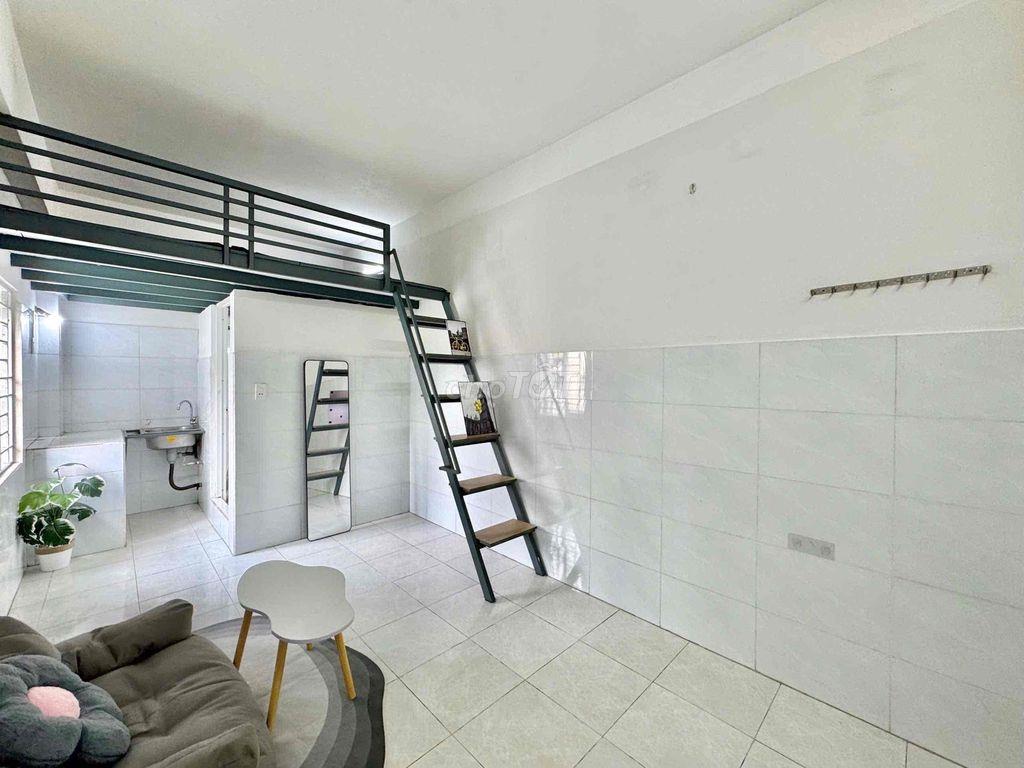 CHO THUÊ PHÒNG GIÁ RẺ CÓ THANG MÁY, HẦM XE, ĐI BỘ HUTECH UTH RỘNG 40m2