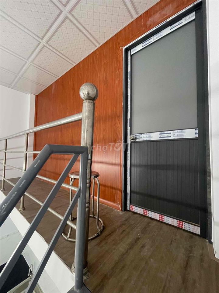 cho thuê nhà Lê Văn Thọ mới xây 80 m2