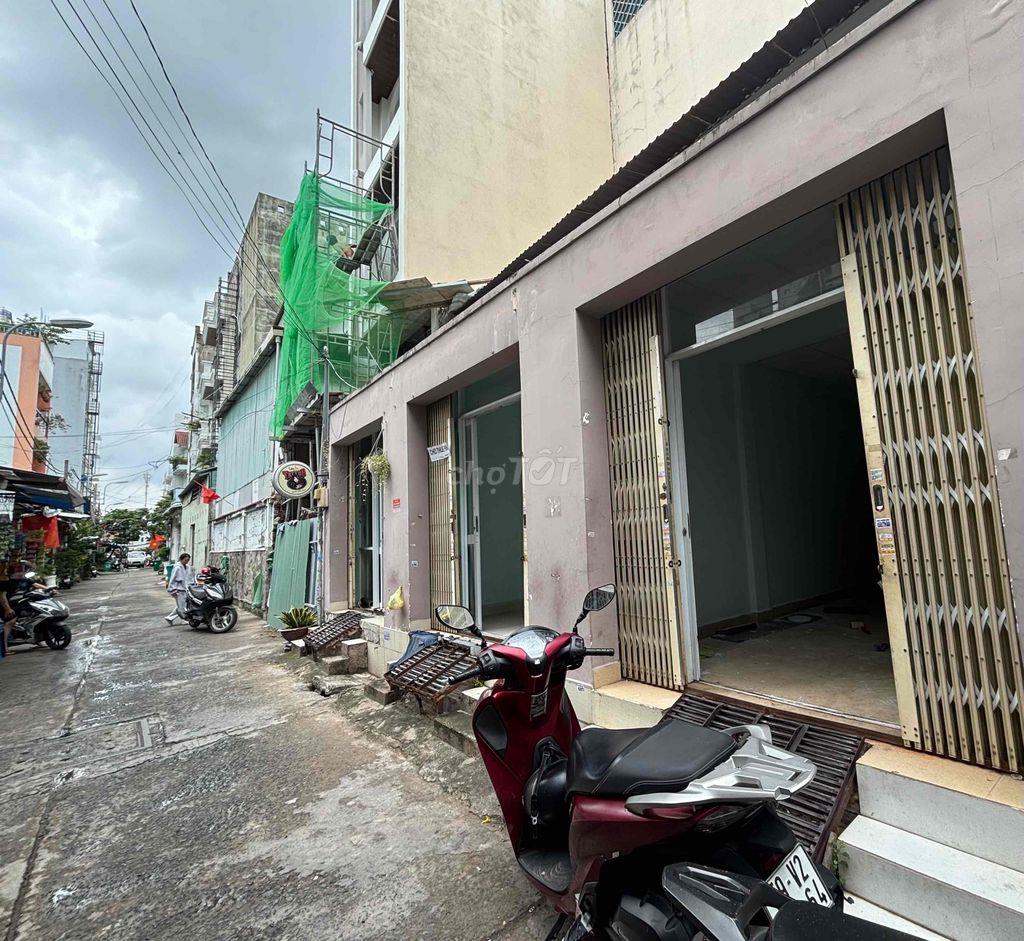 thue phòng mặt tiền hẻm hk chung chủ