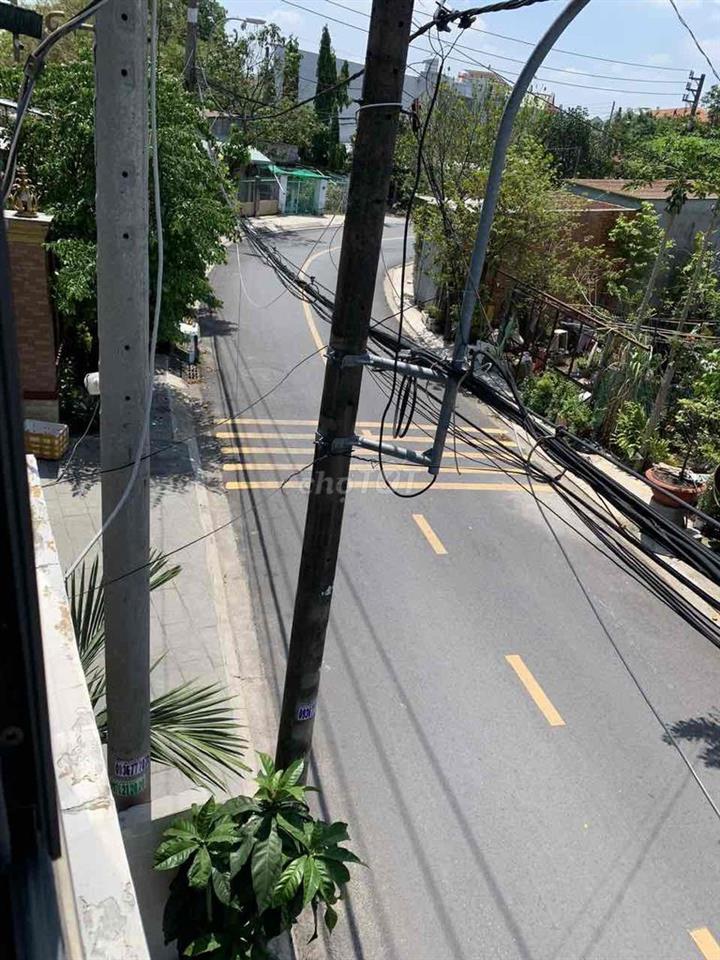 nha MT Lê Thị Hồng Gấm