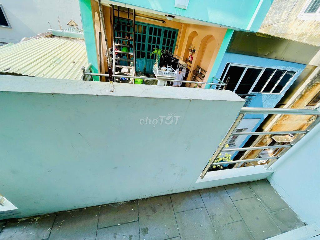 🏡 [CHÍNH CHỦ] – PHÒNG CÓ BAN CÔNG NGAY TRUNG TÂM QUẬN