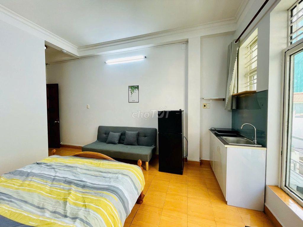 🏡 [CHÍNH CHỦ] – PHÒNG CÓ BAN CÔNG NGAY TRUNG TÂM QUẬN