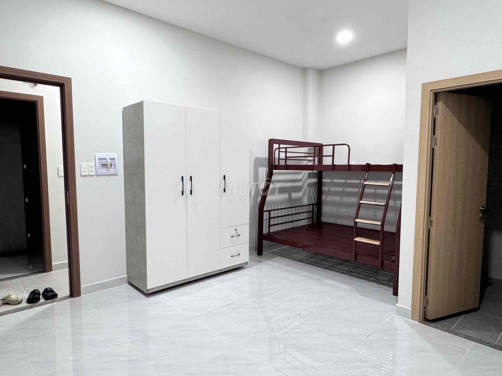 Phòng tiện nghi sạch thoáng phù hợp sinh viên, nvvp