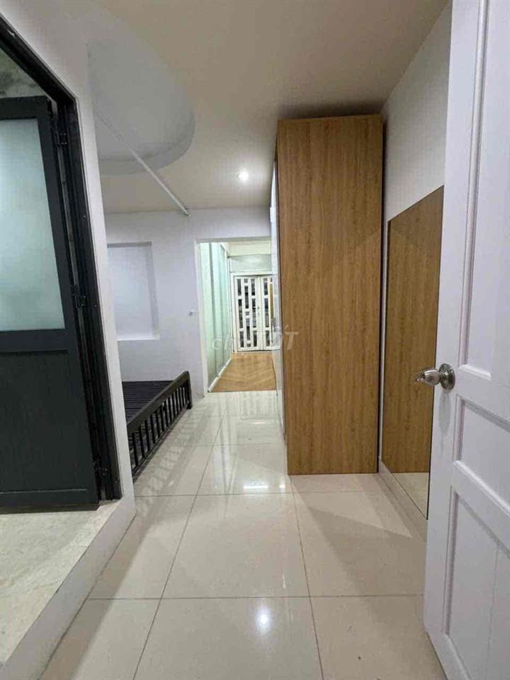 hiện đang trống căn 2 phòng ngủ, có thể ở dc 4 người