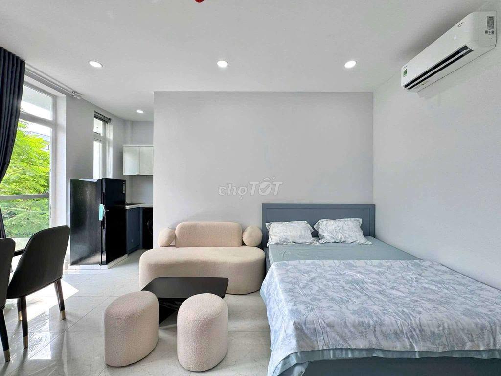 PHÒNG BAN CÔNG – 1 ĐẶNG THÙY TRÂM | TRỐNG SẴN