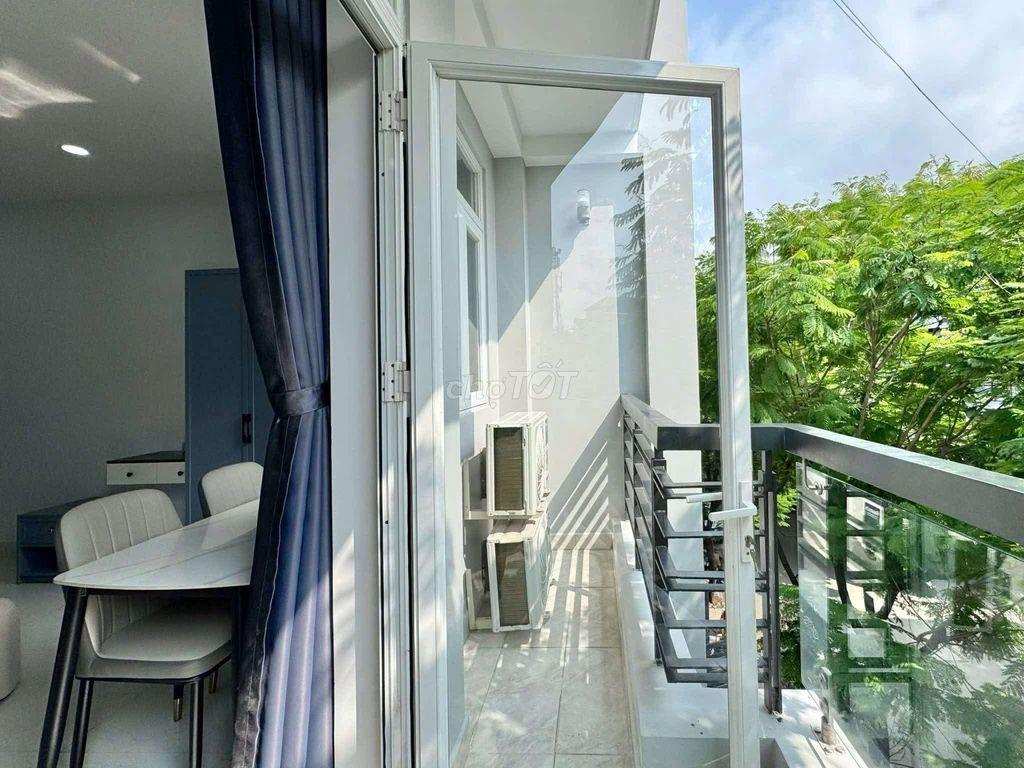 PHÒNG BAN CÔNG – 1 ĐẶNG THÙY TRÂM | TRỐNG SẴN