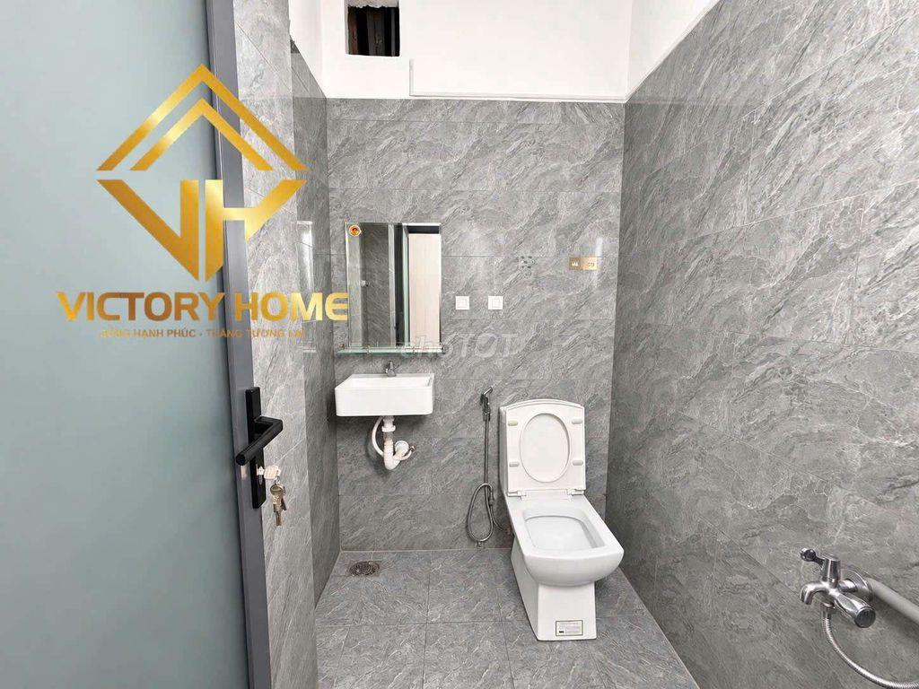 ĐI BỘ VLU, CHO THUÊ STUDIO BAN CÔNG - DƯƠNG QUẢNG HÀM
